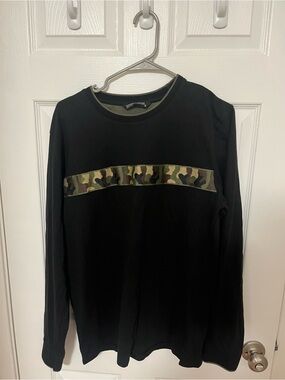 Men's Black Long-Sleeve Shirt with Camo Trim